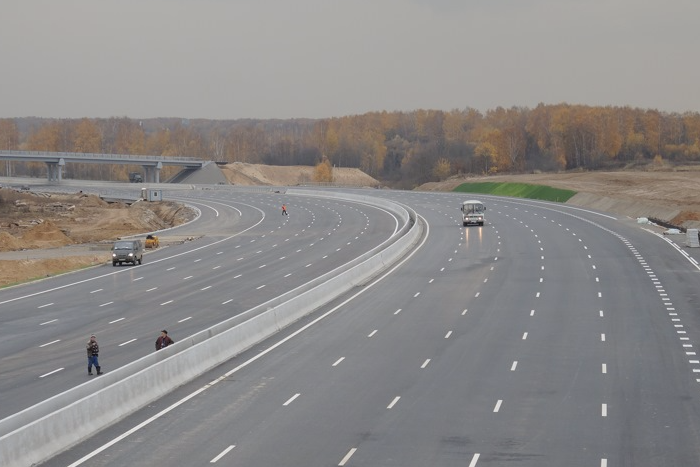 Стоимость проезда по трассе Москва — Петербург составит рубль за километр