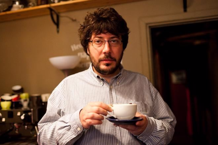 «Все, кто перед тобой извинились, на самом деле не извинились». Артемий Лебедев обратился к «горному брату» и раскритиковал принуждения к извинениям