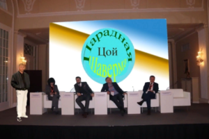 Новый метабренд Петербурга за 7 млн рублей стал мемом. Посмотрите, как в соцсетях издеваются над логотипом