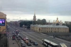 На Лиговском семеро мужчин избили 18-летнюю девушку, сообщили очевидцы. Ее называли лесбиянкой и оскорбляли