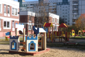 Из-за сообщений о минировании в Петербурге эвакуировали 20 детских садов