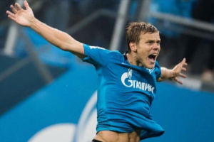 В «Сочи» заявили об аренде Кокорина из «Зенита», — но Семак, болельщики и сам футболист против. С игроком сделку не обсудили, говорит его агент