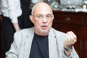 Главврача Боткинской больницы уволили после побега четырех пациентов из-под карантина по коронавирусу