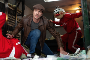 «Мы решили абсолютно абстрагироваться от политики». Продюсер «Майора Грома» Артем Габрелянов — о главном герое-силовике, перезапуске картины и съемках в Петербурге