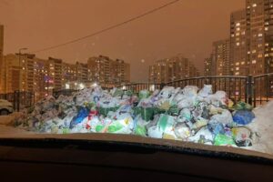 В Петербурге заработала система «РЭО Радар». Там можно пожаловаться на вывоз мусора и отсутствие баков для раздельного сбора