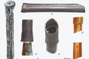 Вероятно, в Эрмитаже больше века хранят древние трубочки для питья пива. Ранее считалось, что это скипетры