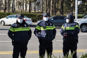 Власти обязали протестующих согласовывать место акций