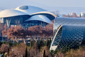 Вот главное об обязательной страховке — на английском