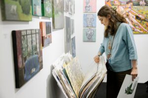 Ковры из мечети, современная интерпретация древнейшего грузинского дома и разговоры о художниках и коллекционерах. Семь событий Tbilisi Art Fair 